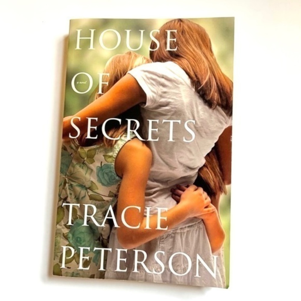 3 For $13! HOUSE OF SECRETS - Paperback by Tracie Peterson
